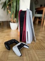 PS5 Disk-Edition + 2TB Festplatte + 2 Controller