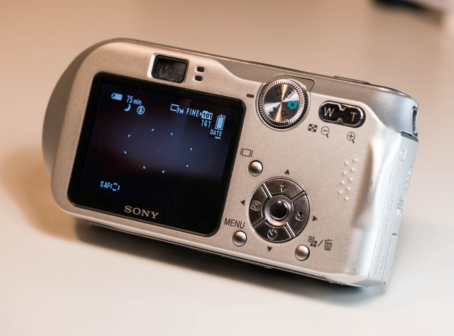 Sony Fotocamera: Sony DSC-P200 Digitalkamera – Usato da Thörishaus venduto da vintagger 7