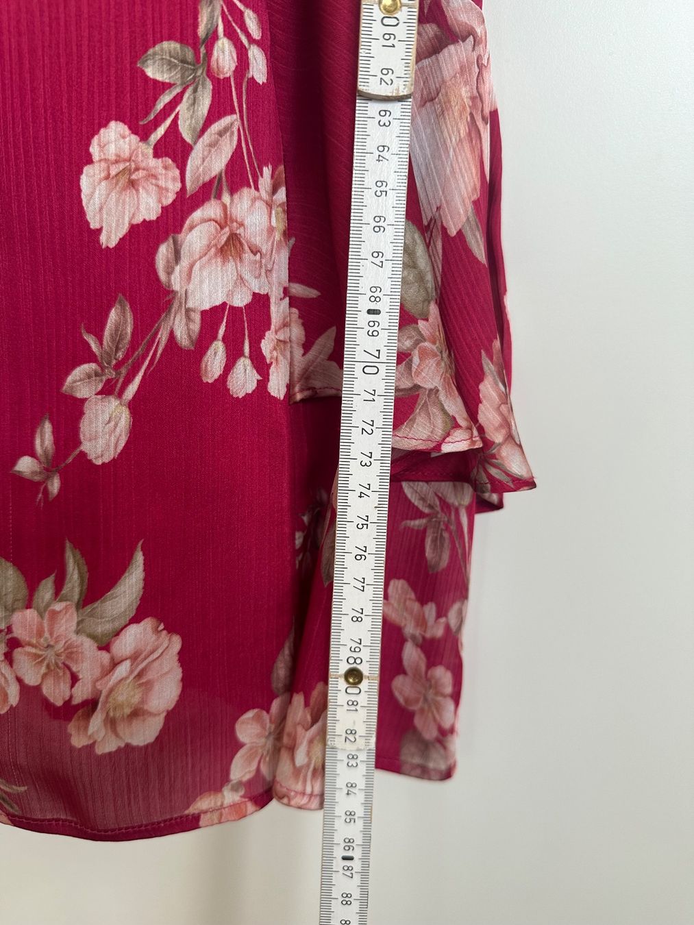 Guess Kleider: Guess Kleid – Gebraucht aus Zürich von ong8 5