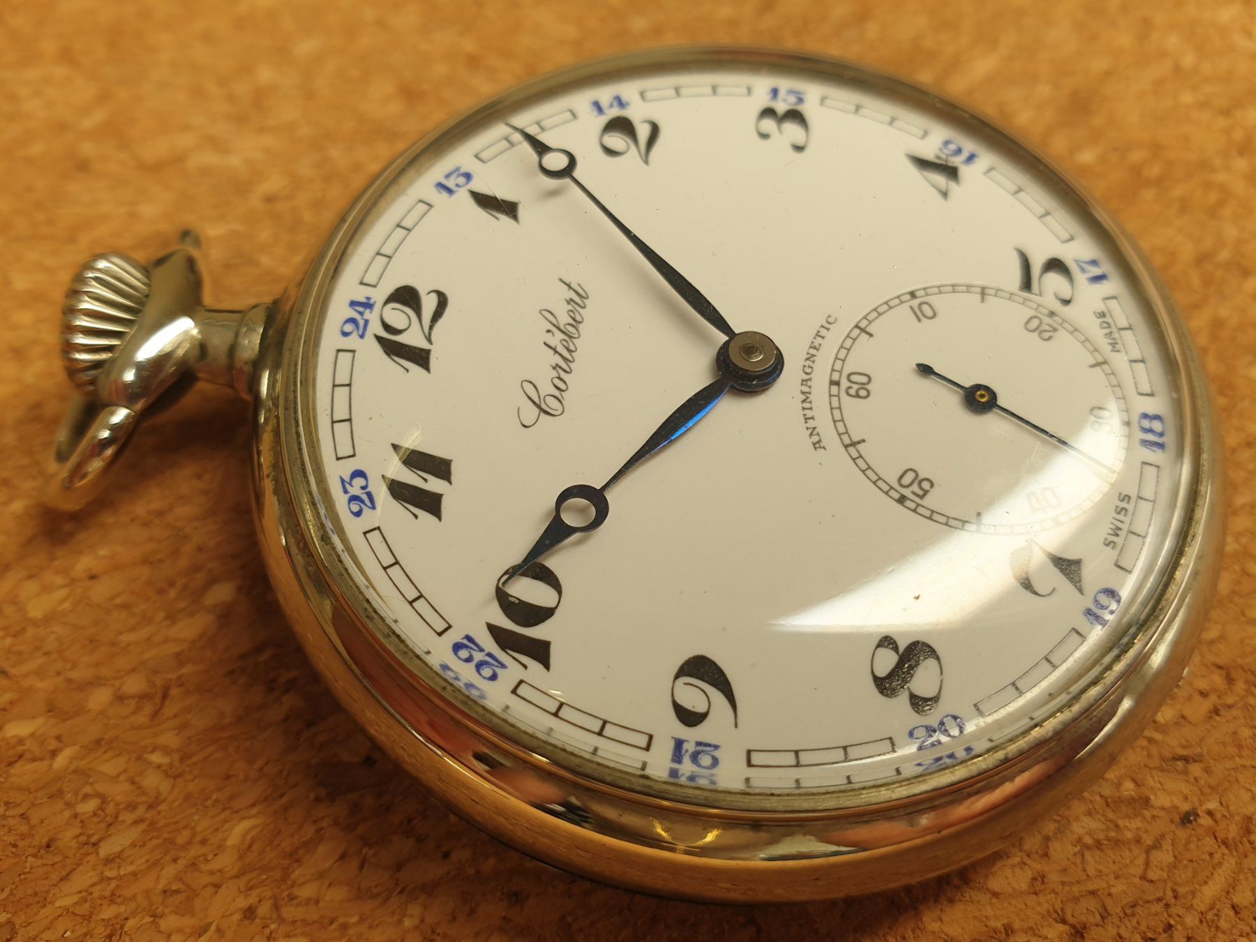 Cortébert Orologi: Cortébert Uhr – Usato da Neyruz FR venduto da Flyback 9