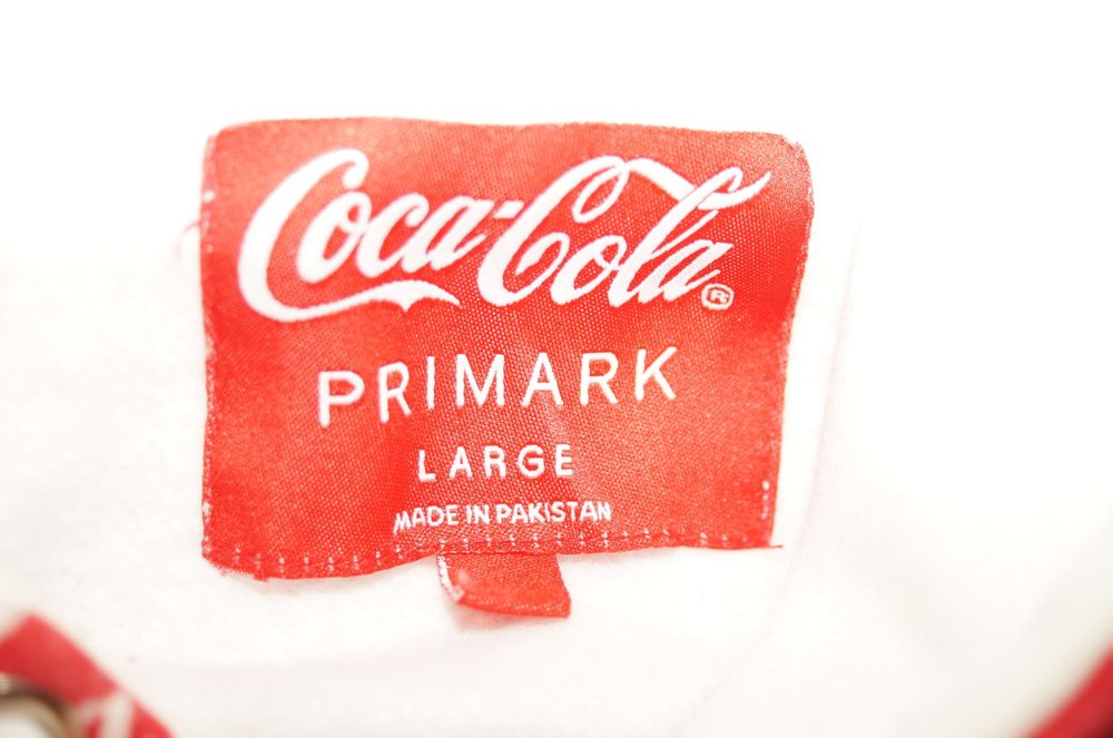 Felpa coca clearance cola primark