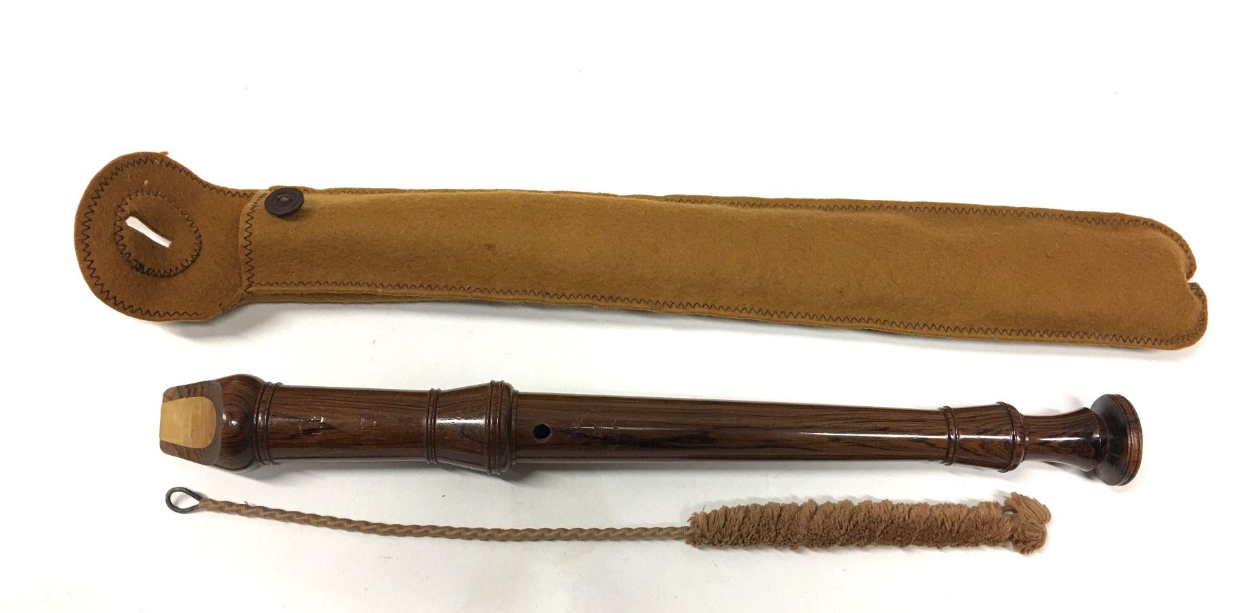 Strumenti musicali: Holzblockflöte mit Etui & Wischer, KÜNG – Usato da Olten venduto da ELHANDEL 2