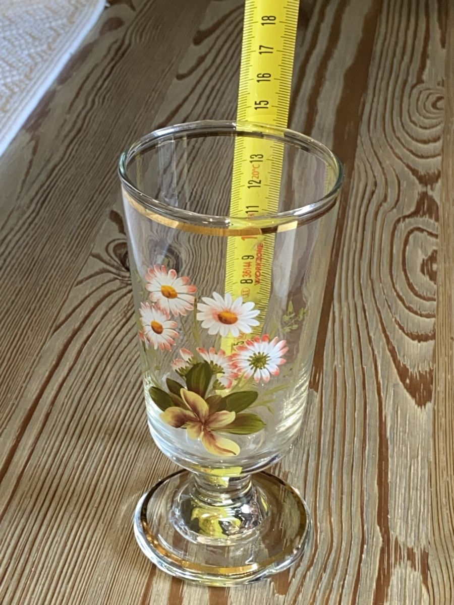 Bicchieri: Antikes Kaffeeglas – Usato da Düdingen venduto da Reconflo 2