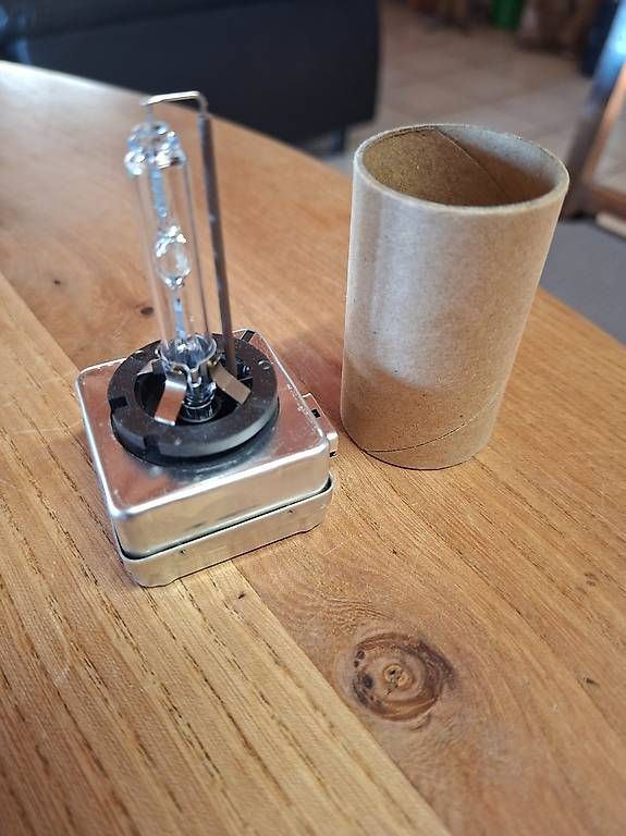 Lampade: Ampoules – Nuovo e nell'imballaggio originale da La Praz venduto da dom_zb5c 3