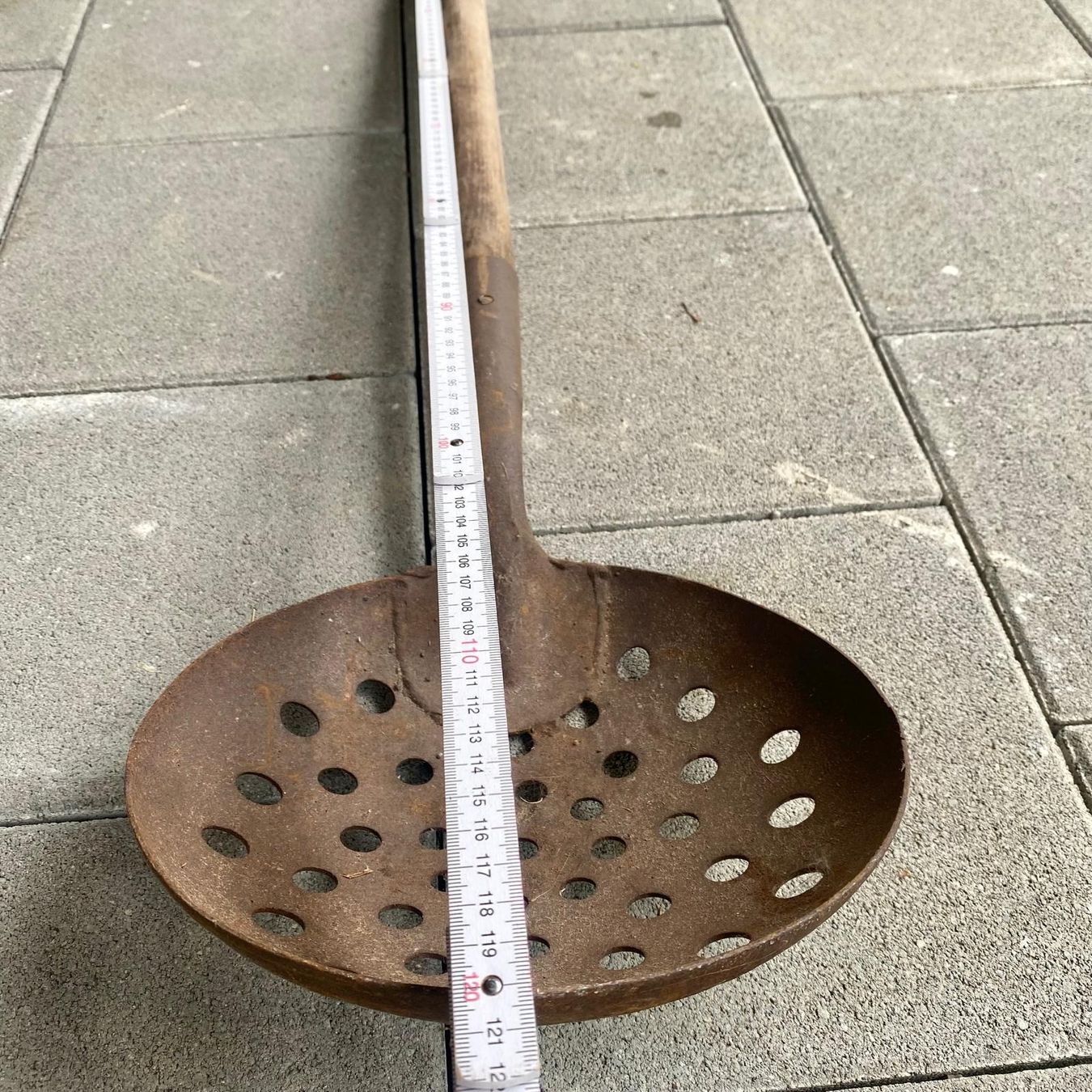 Alle Werkzeuge: Alte Güllekelle, antik, ca. 120cm lang – Gebraucht aus Krauchthal von SamsPuce 2
