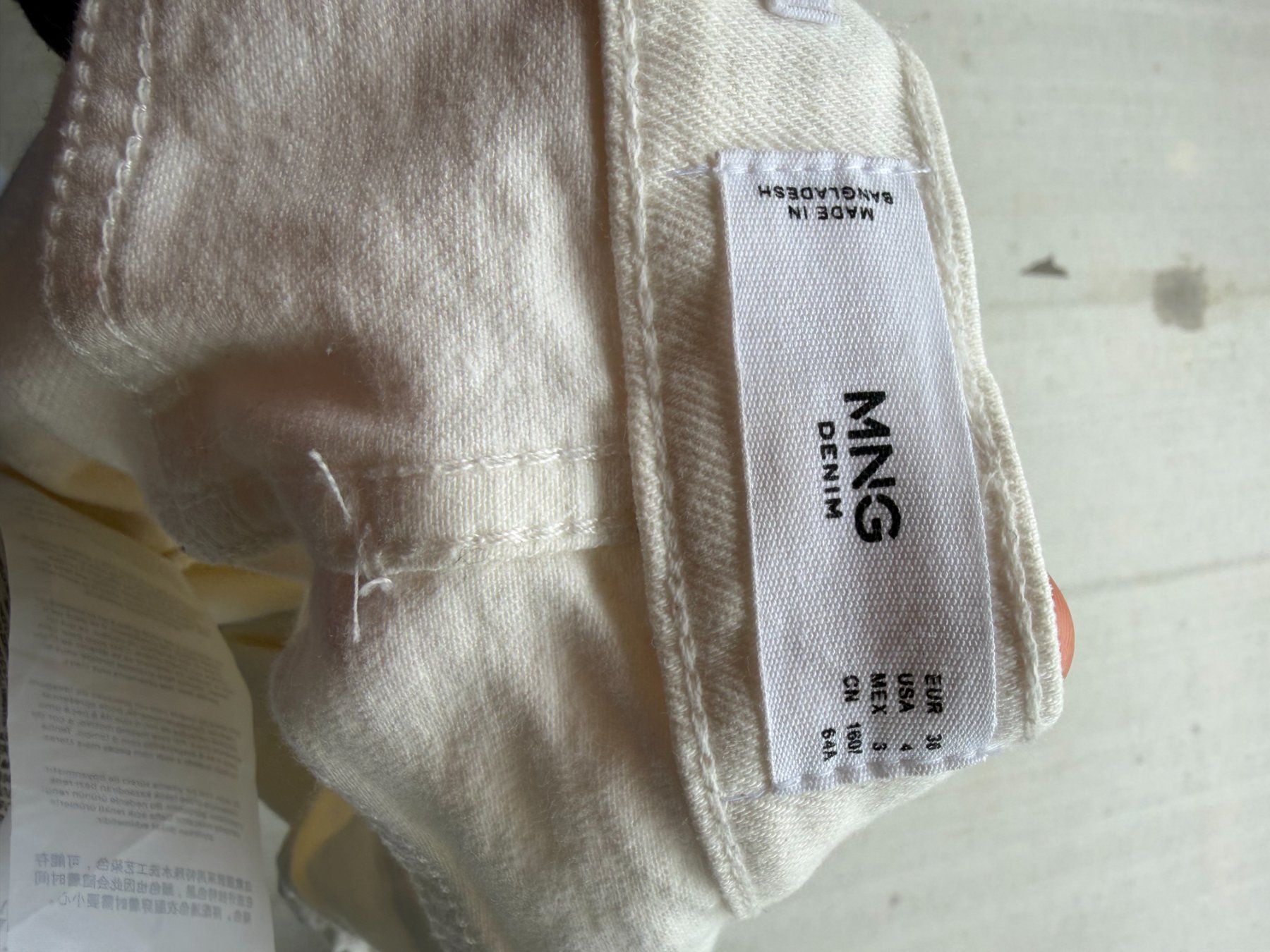 Mango Jeans: MNG Denim Jeans, Cremeweiss, Gr. 36 – Usato da Riehen venduto da edu_92w7 1