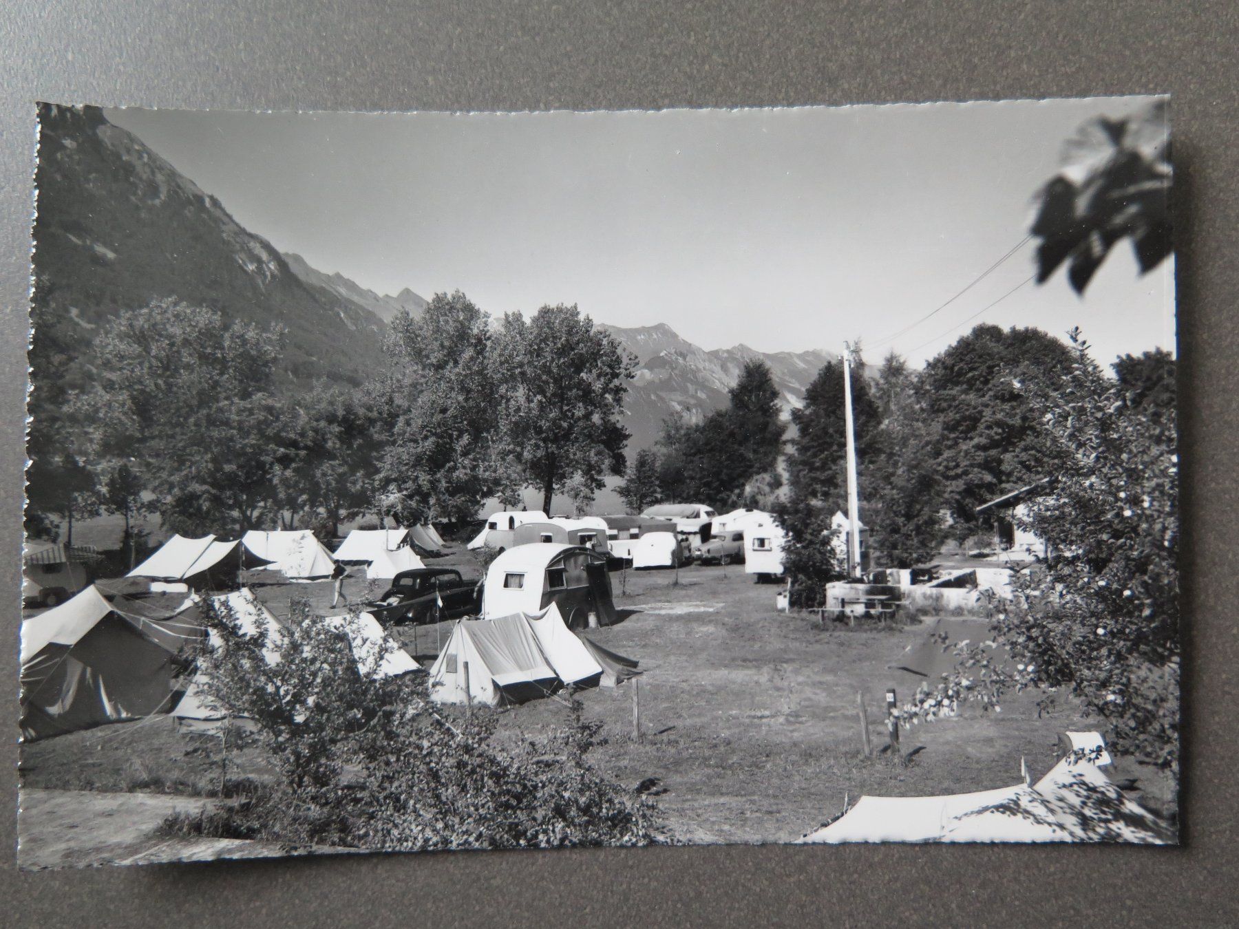 Cartoline postali: BÖNIGEN-INTERLAKEN - T.C.S. CAMPING – Usato da Wittenbach venduto da lipasal