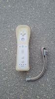 Nintendo Wii / Controller / Fernbedienung mit Hülle / Weiss