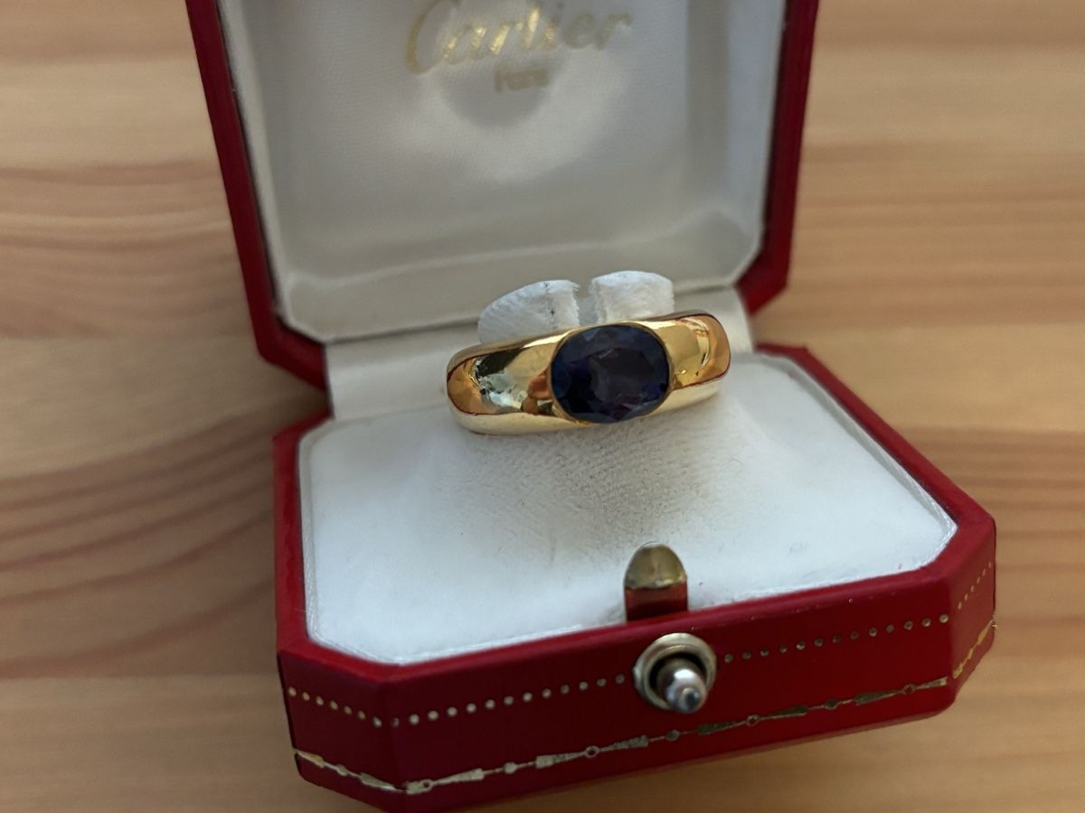 Cartier Anelli: Vintage Cartier Blauer Saphir Ring Gold – Usato da Embrach venduto da Ghostwarrior 2