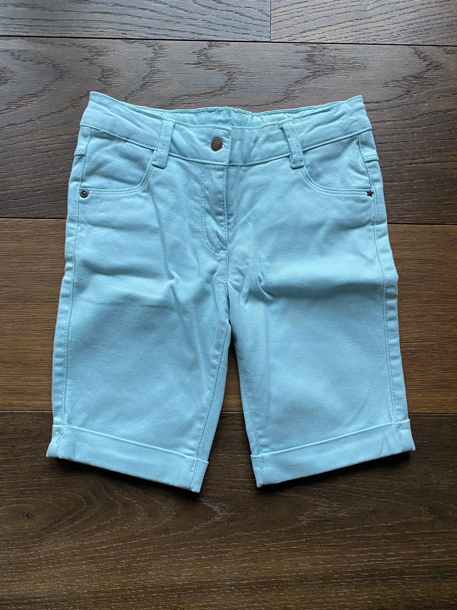 Hosen: Shorts Mädchen – Gebraucht aus Pfäffikon ZH von aveo14