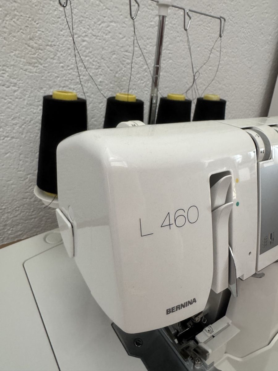 Bernina Macchine da cucire: Bernina L 460 Overlock Maschine – Usato da Bellikon venduto da marooni81 2