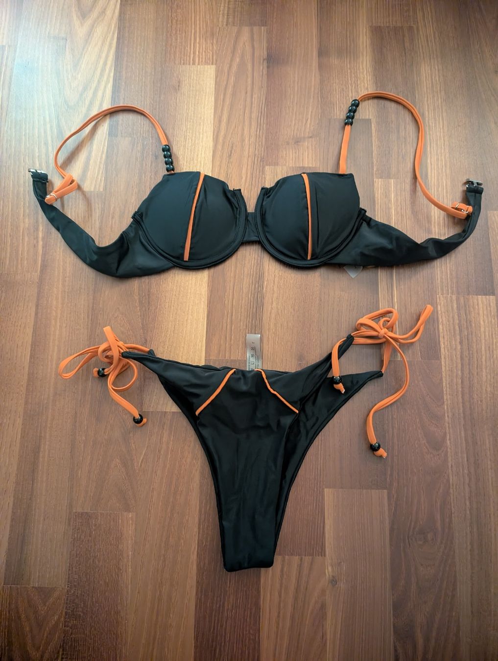 Costumi da bagno & Bikini: Schwarz-oranger Bügel-Bikini mit Bindeslip Gr. L – Nuovo (secondo la descrizione) da Lufingen venduto da Kappi90