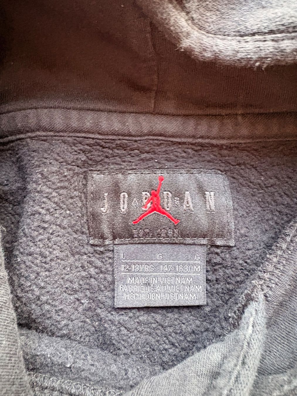 Jordan Maglioni & Felpe: Jordan Pullover – Usato da Wigoltingen venduto da _vntg_ 2
