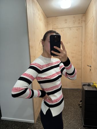 Maje sweater size 1 / small