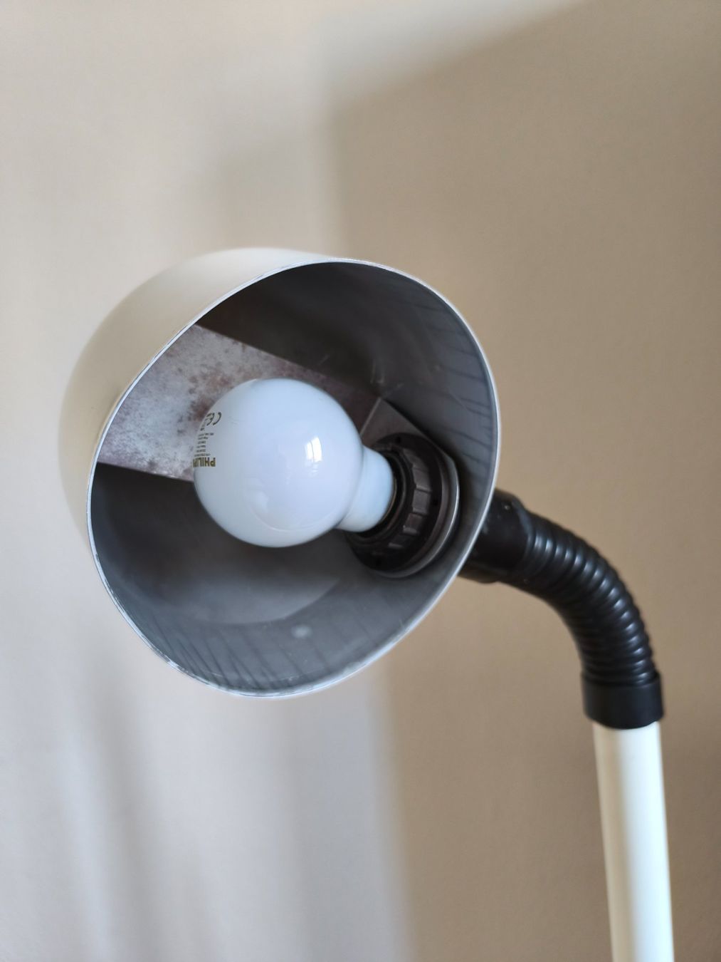 Lampade: Liseuse postmoderne Alda (120 cm) – Usato da Fribourg venduto da cla_x966 9