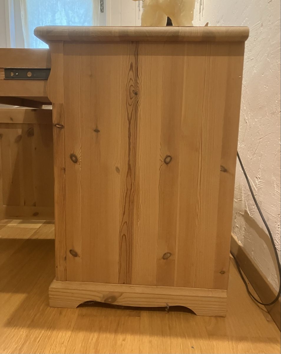 Nachttische: Nachttisch / Schrank – Gebraucht aus Affoltern am Albis von 044marcello 3