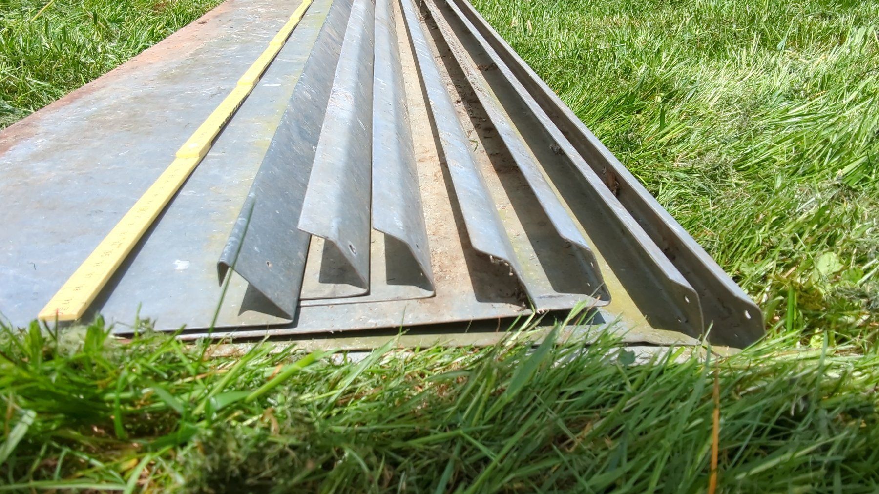 Recinzioni: Schneckenzaun: 6x250cm + 1x200cm – Usato da Ennetbühl venduto da VPHS 1