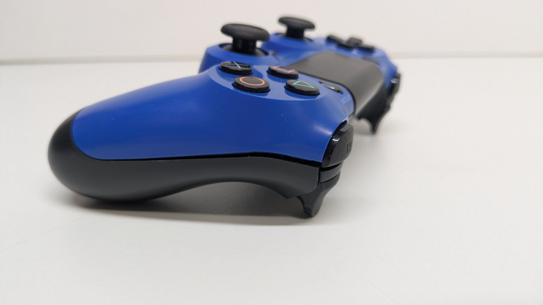 Sony Controller: Original PS4 Controller DEFEKT – Difettoso da Menziken venduto da mame18 3
