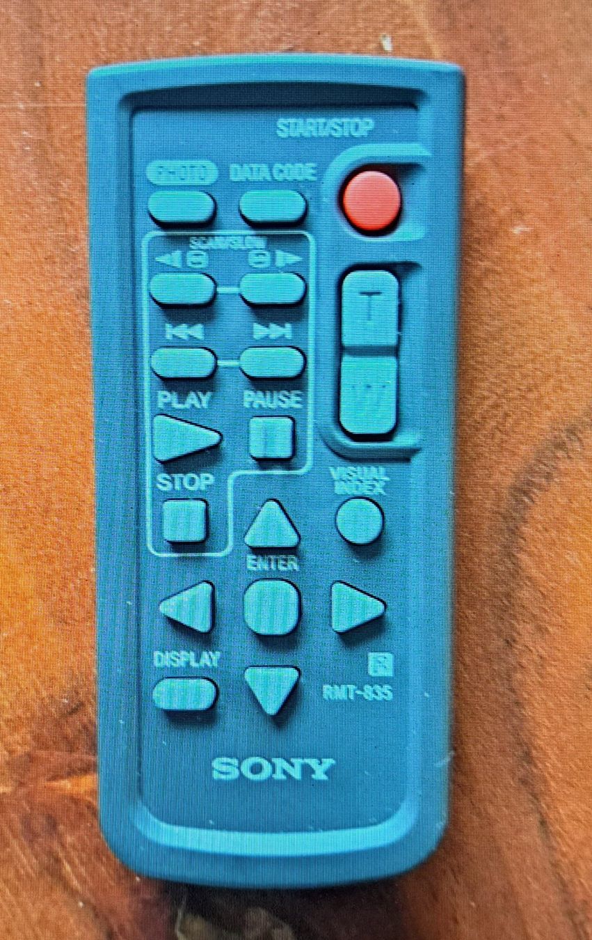 Sony Videocamere: Camescope SONY HDR CX 305 – Usato da NIEDERHASLI venduto da den_s5d5 1