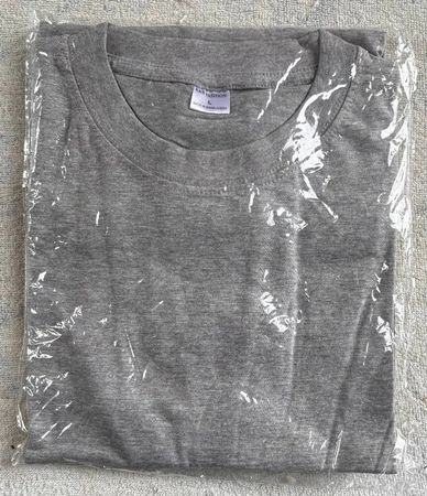 T-SHIRT 100% BAUMWOLLE NEU & ORIGINALVERPACKT GRÖSSE L