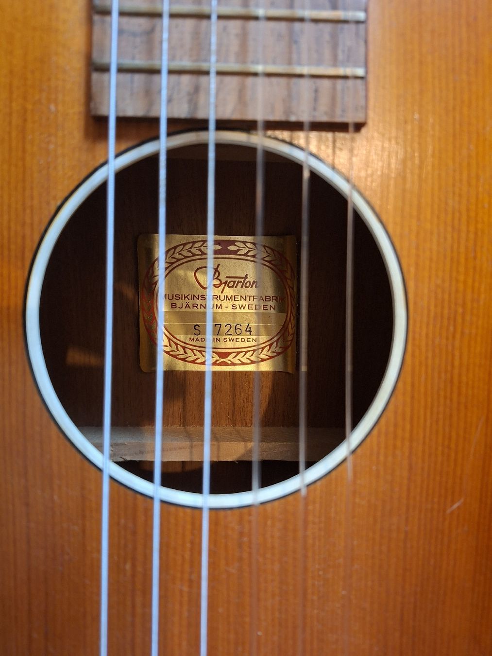 Musikinstrumente: Parlor Gitarre Bjärton sunburst – Gebraucht aus Remetschwil von littleredboots 1