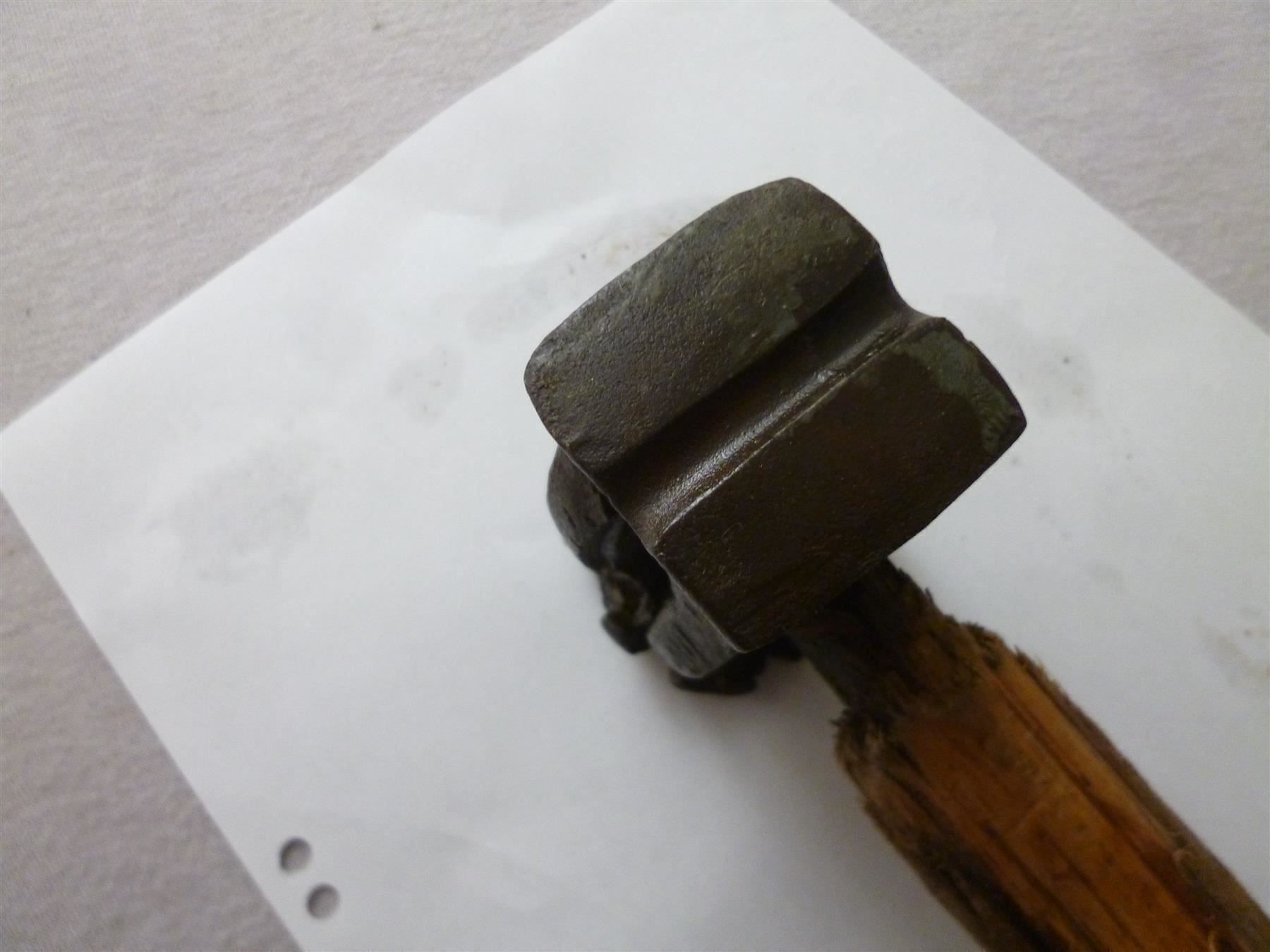 Tutti gli attrezzi: uralter geschmiedeter Antiker Hammer  Dengelhammer Hammer – Usato da Luzern venduto da antikdesign2552 3