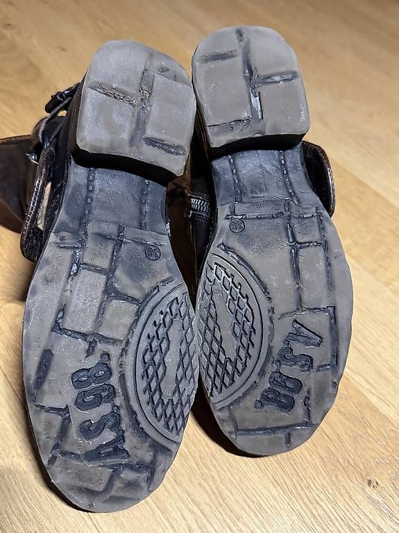 A.S.98 Scarpe da donna: Vintage Lederstiefel A.S.98 braun – Usato da Amriswil venduto da Sheldon 3