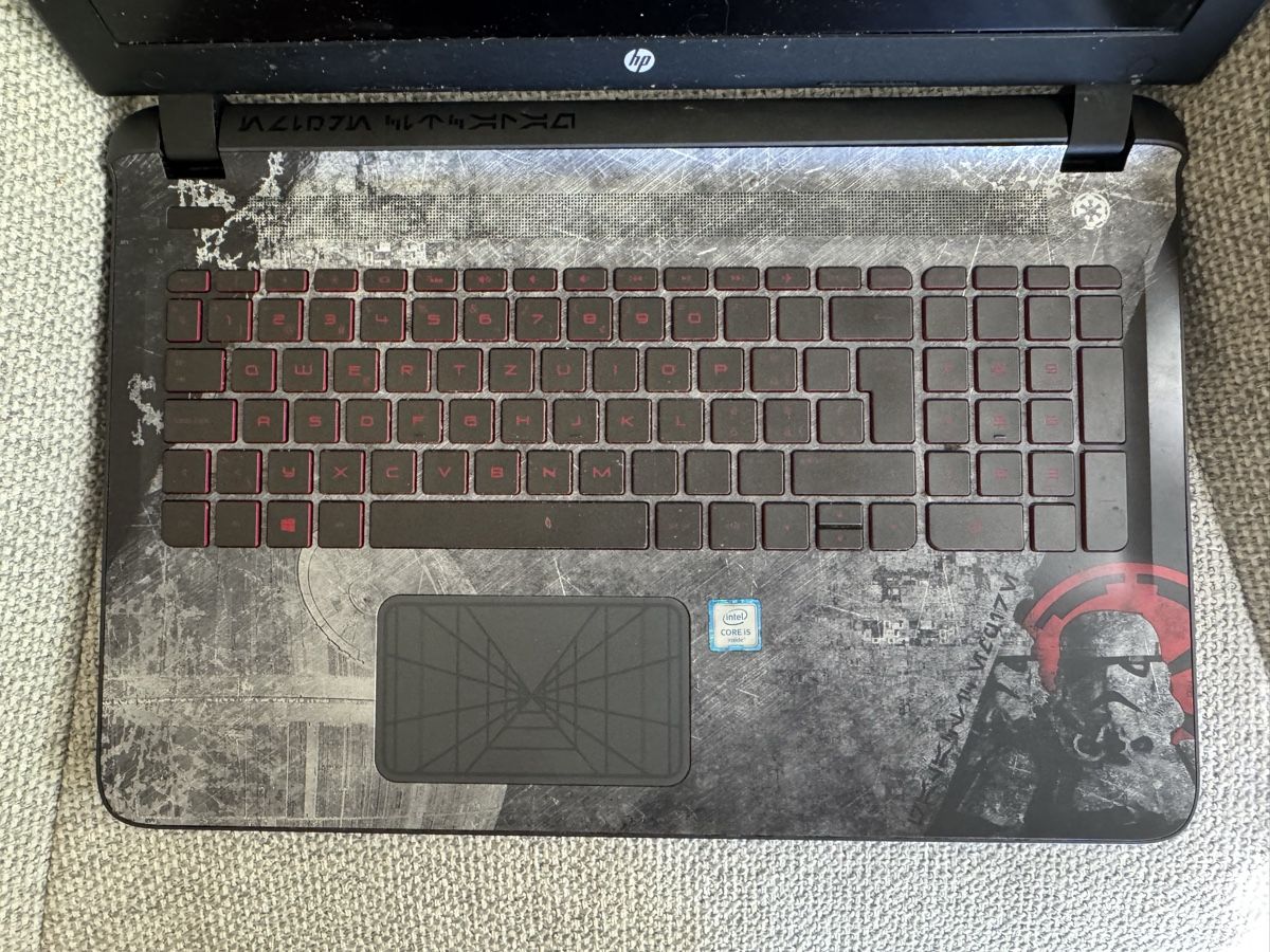 Hewlett Packard Notebook: HP Laptop Star Wars Special Edition – Difettoso da Adliswil venduto da Busys 1