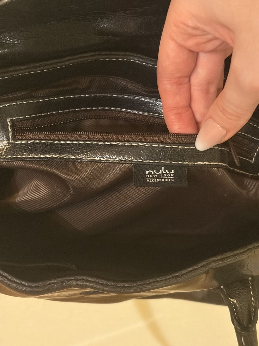 Taschen für Damen: Vintage Leder Tasche – Gebraucht aus Basel von pau_w9yw 5