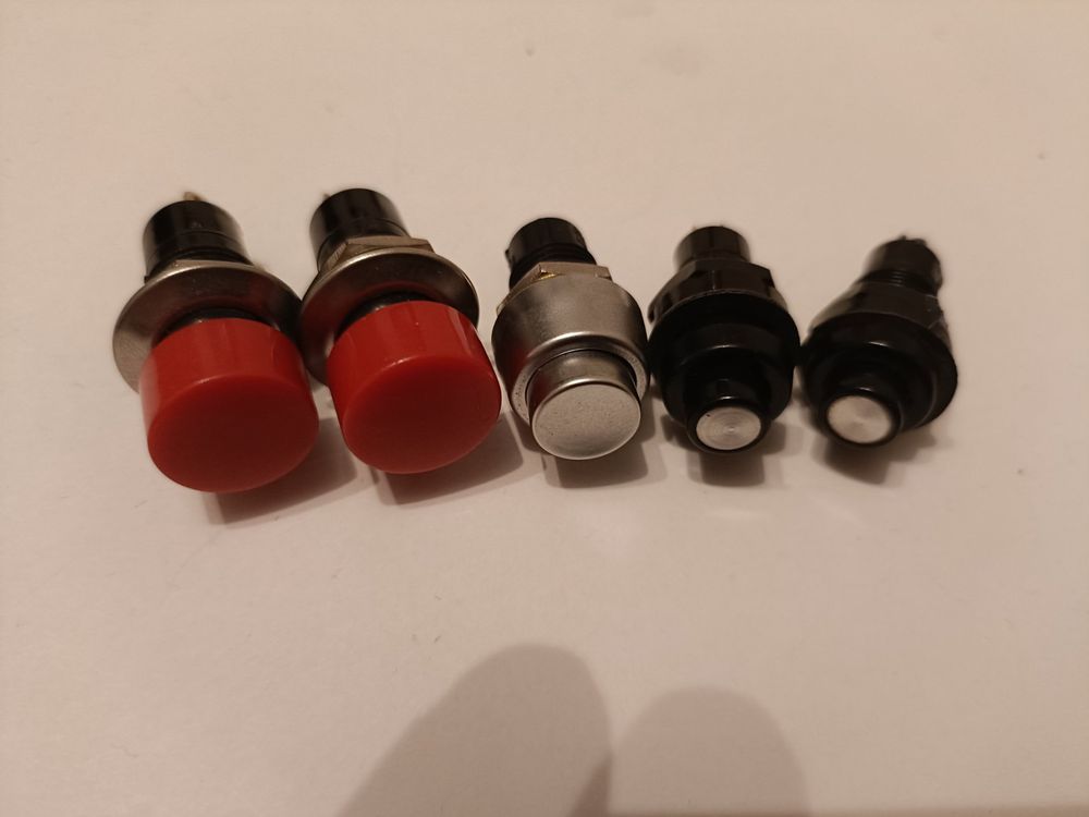 22mm Metall Druckschalter Drucktaster Tastend Rastend LED Beleuchtet Schwarzer