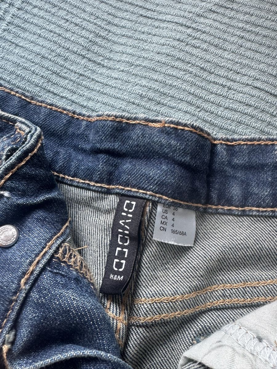 H&M Pantalons: H&M Shorts Grösse EU36 – Neuf (Voir description) à Reinach BL par drs_qb2f 2