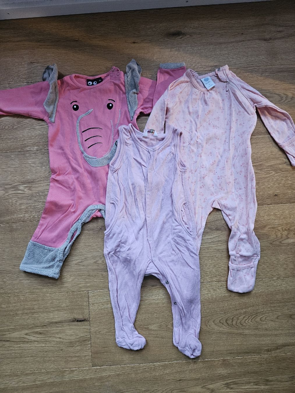 Lotti & Set di vestiti: Marken Kleiderpaket Frühling Gr. 68 6M – Usato da Lufingen venduto da chr_nhh6 6