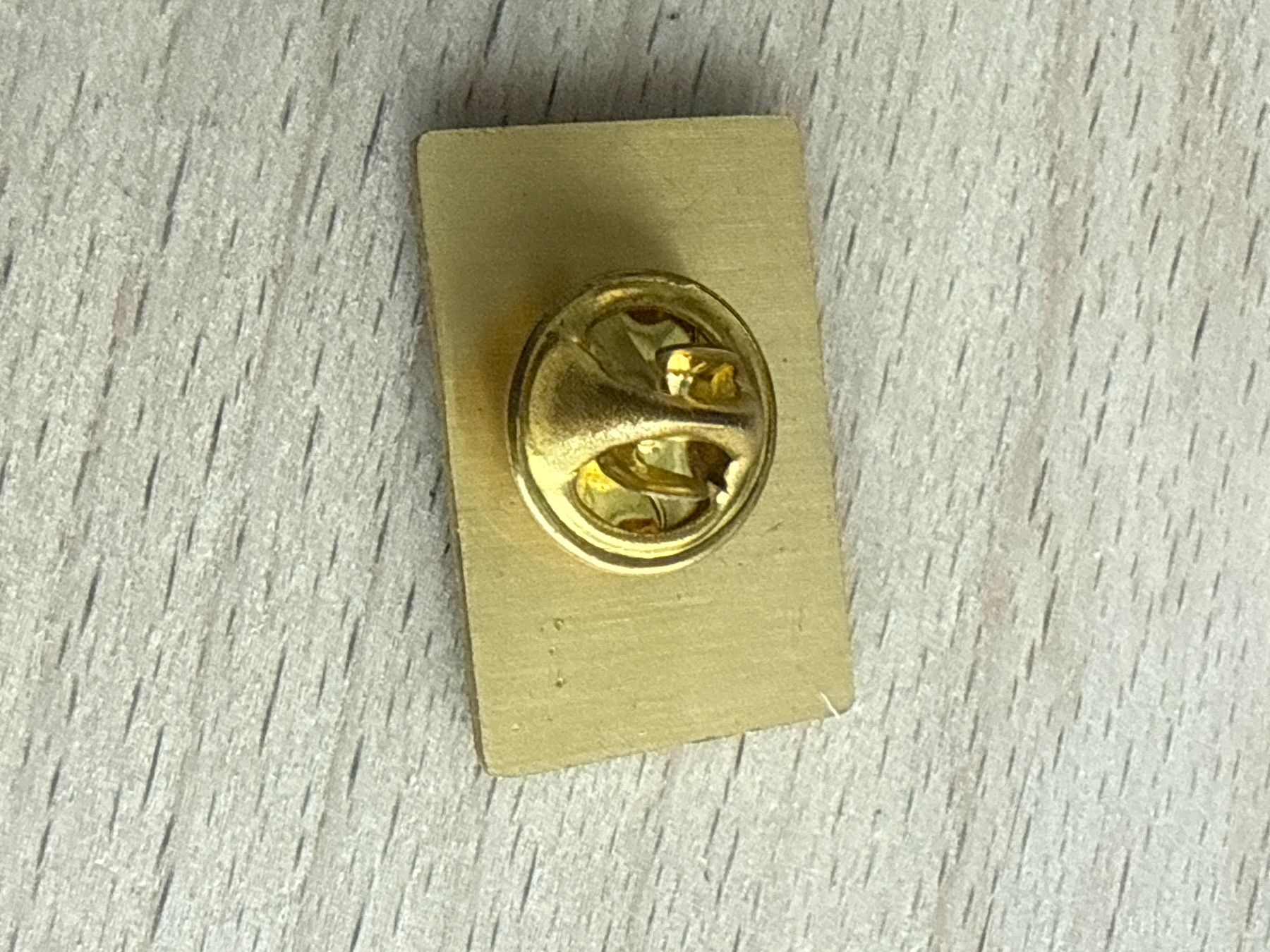 Placchette & Badge: Pin Corona Bier – Usato da Glattbrugg venduto da Schweigmatt 1