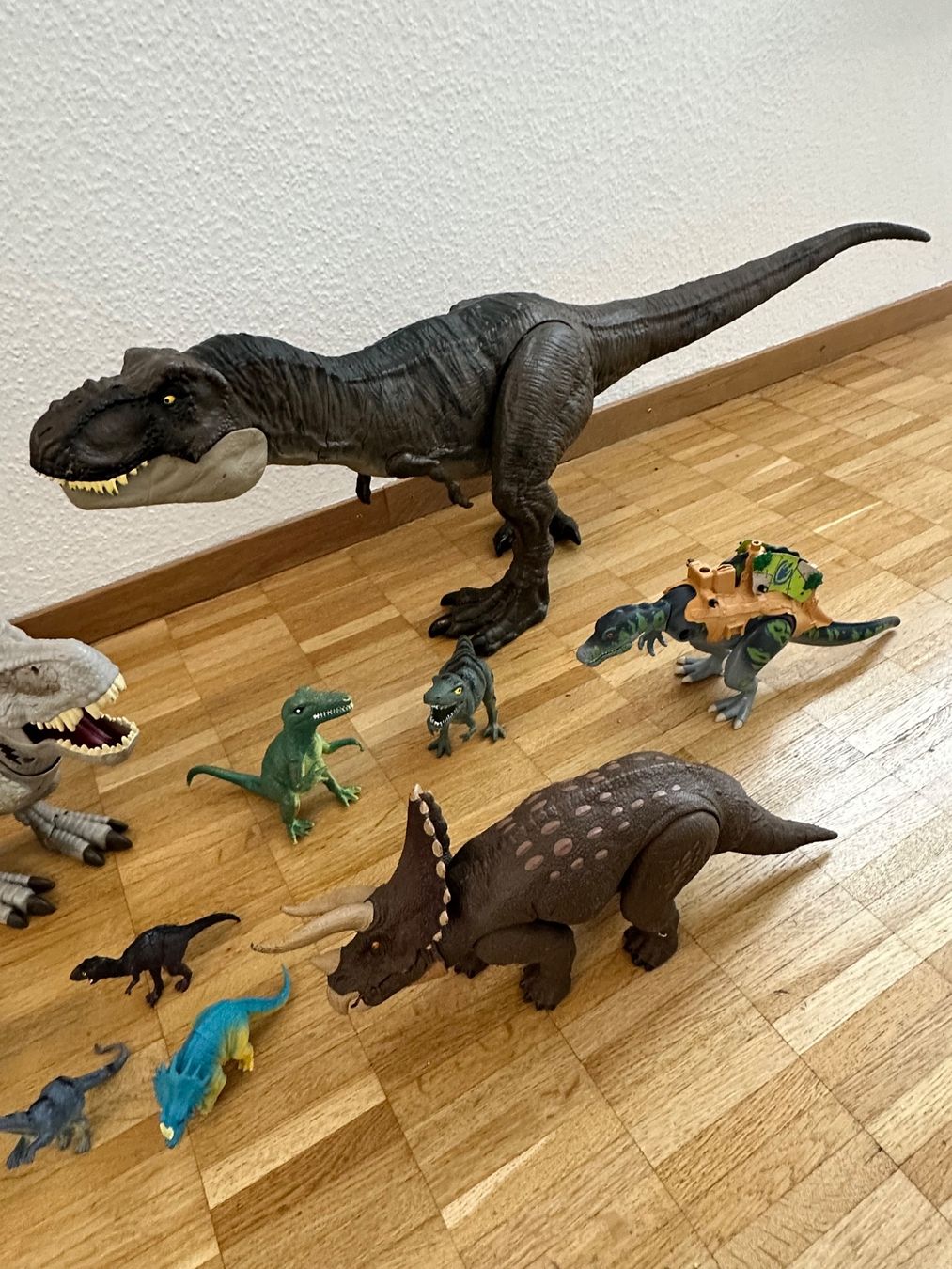Figuren: Diverse Dinosaurier Dino – Gebraucht aus Zürich von Maximum78 3