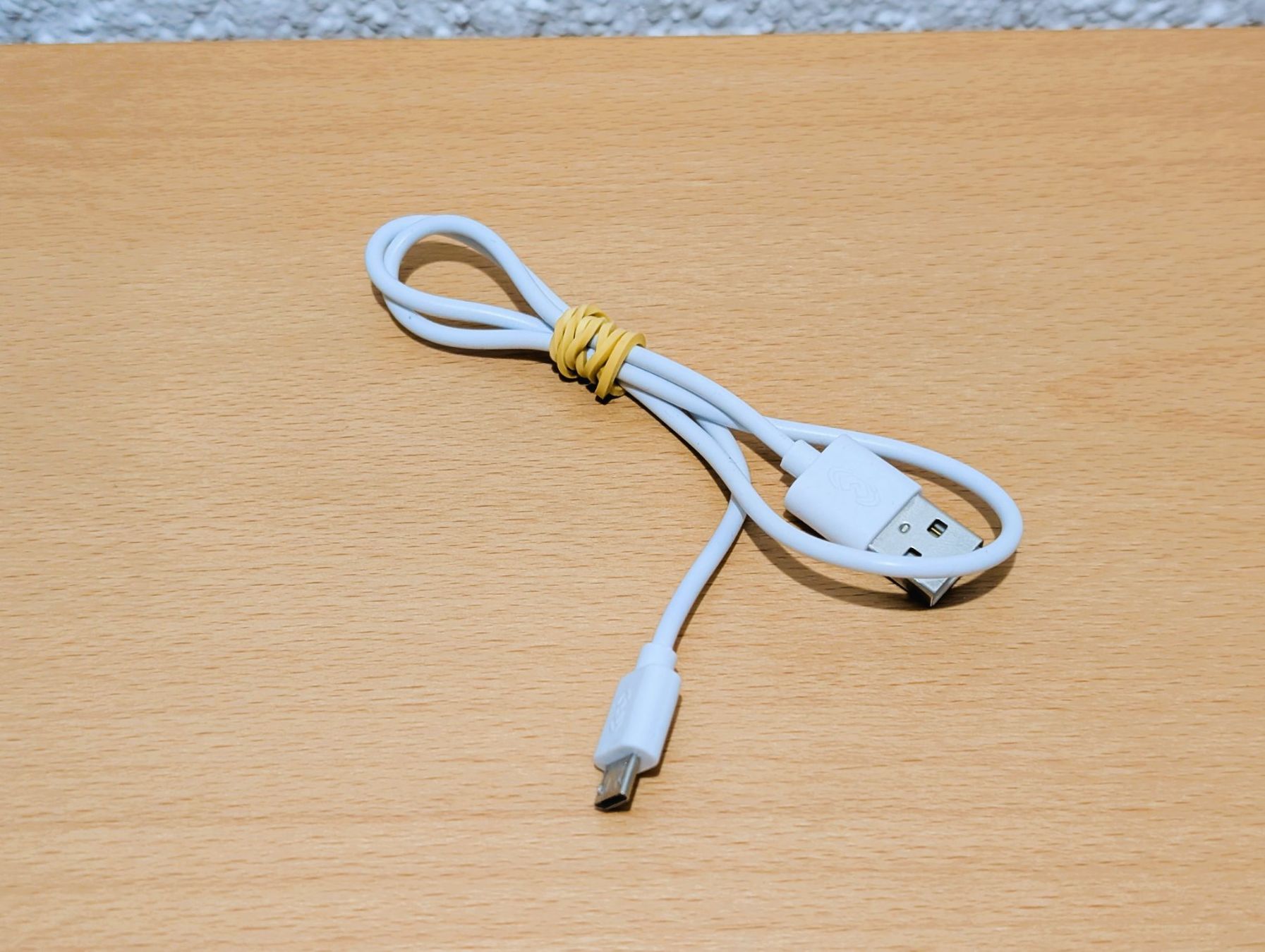 Cavi: USB Kabel - Micro-USB 50cm – Nuovo (secondo la descrizione) da Pfäffikon SZ venduto da RainerZuefall