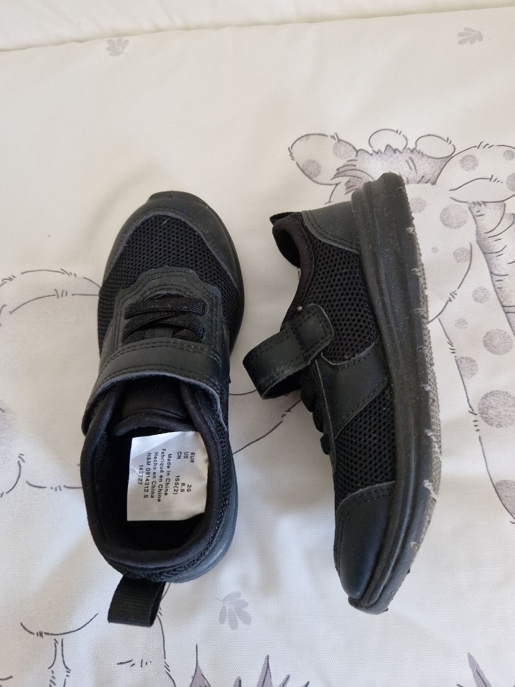 Schuhe für Jungen: Schuhe Gr 25 – Gebraucht aus Zürich von mel_mzx6