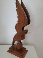 Raubvogel, Greifvogel, Skulptur aus Holz Indien