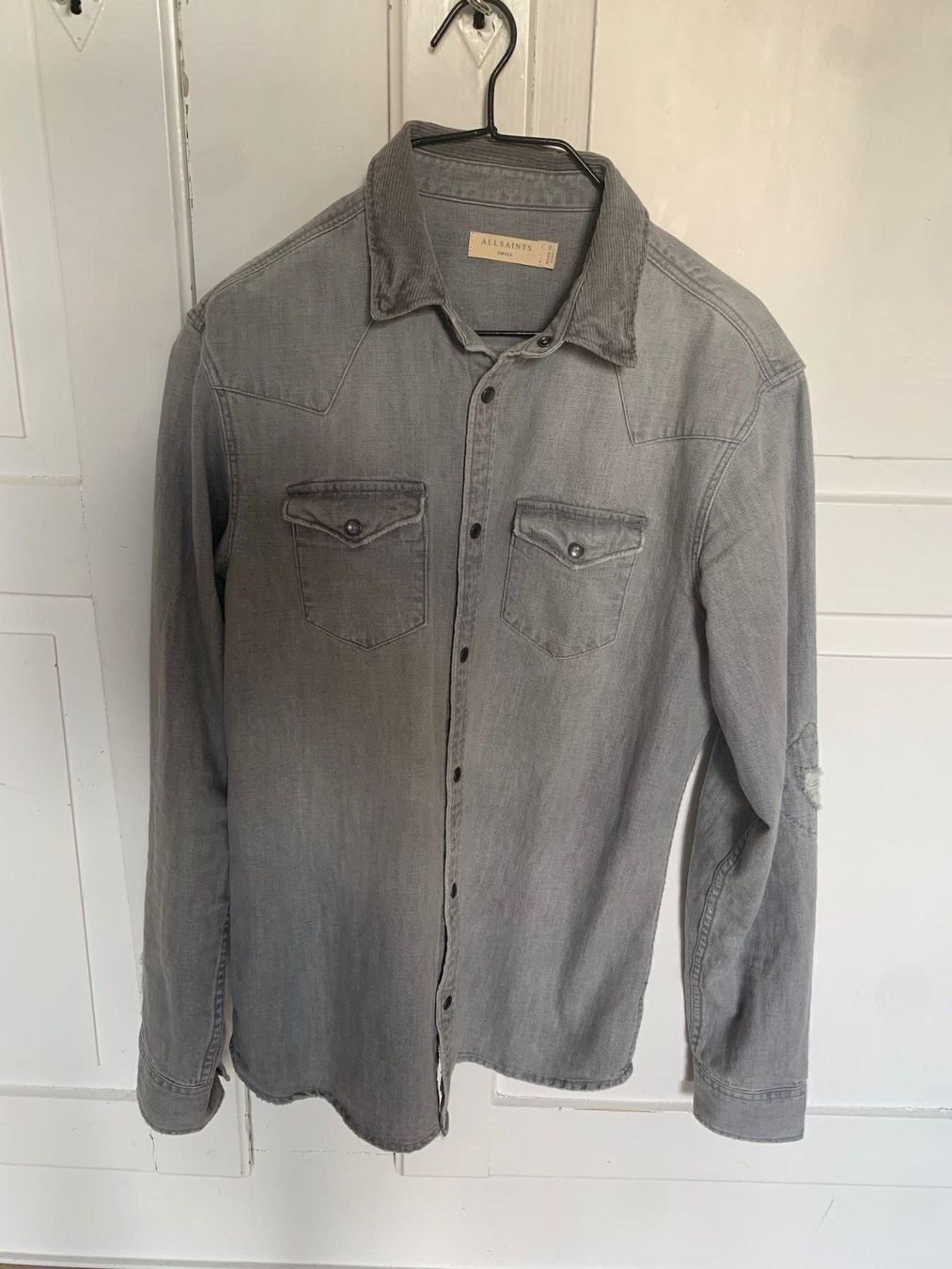 Camicie: AllSaints Hemd Grösse S Distressed – Usato da Zürich venduto da TheWickerman