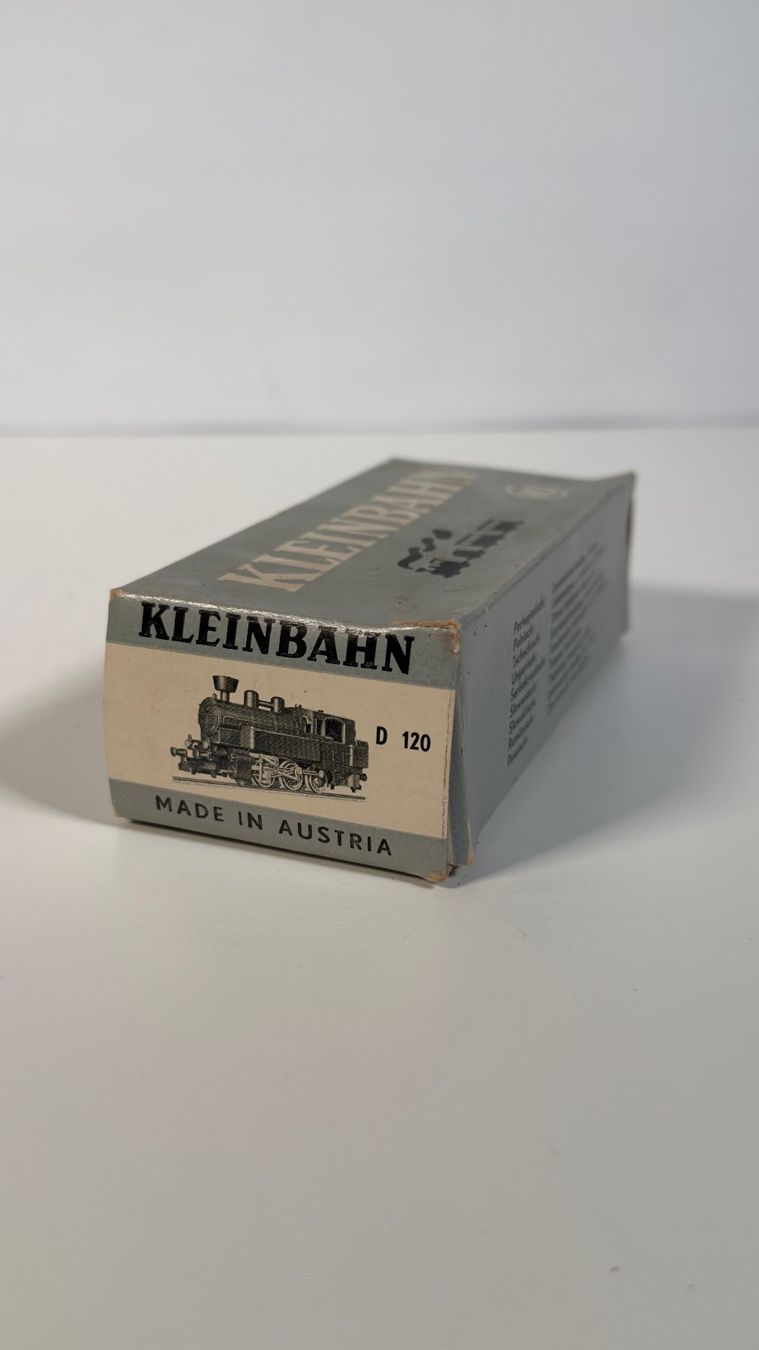Kleinbahn Modellini di ferrovie: Kleinbahn H0: Dampflok D 120, mit Licht, DC-analog – Usato da Zürich venduto da Hedwig-steig 9