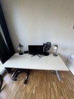 Schreibtisch weiss guter Zustand