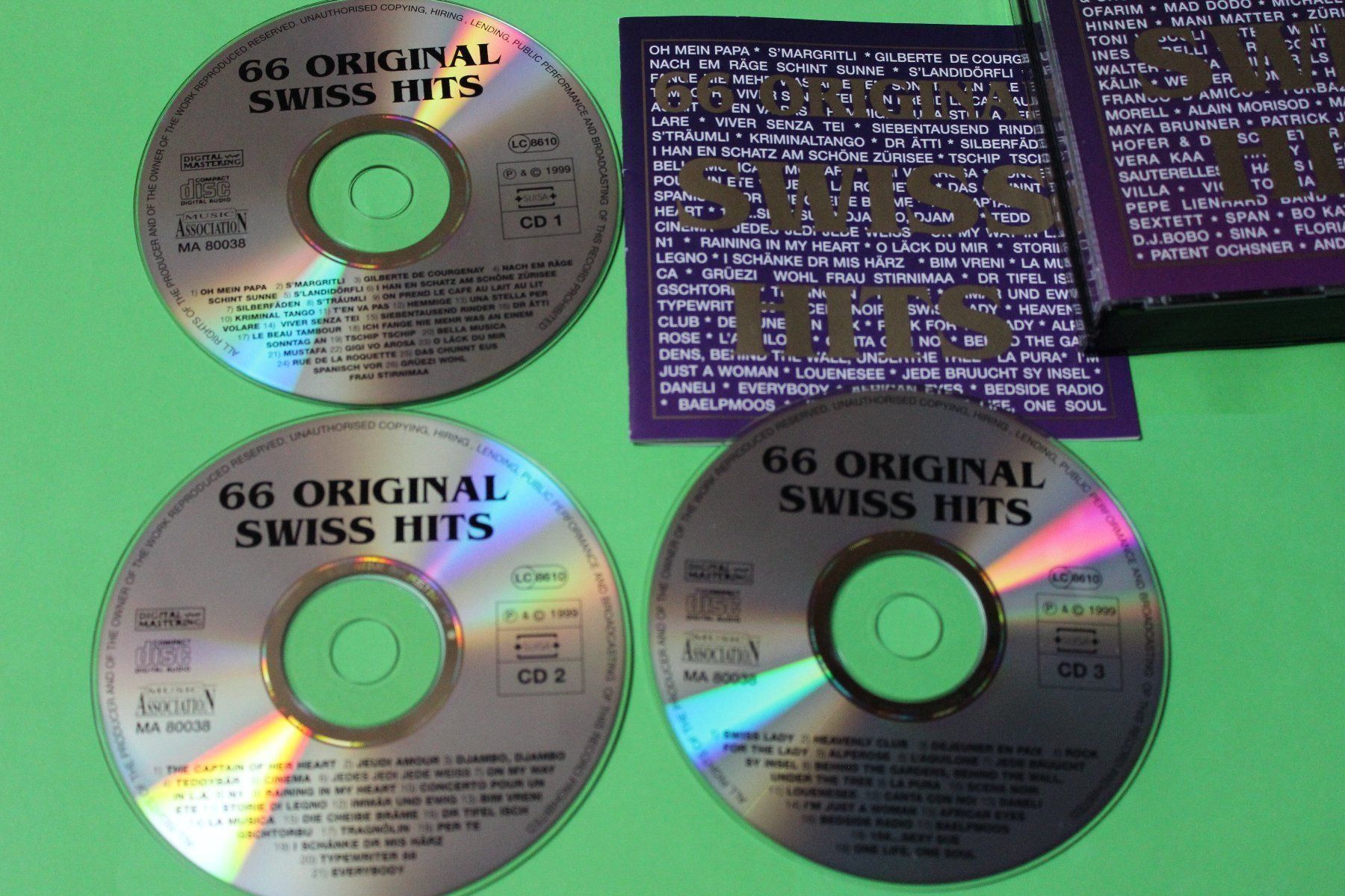 CD: 66 ORIGINAL SWISS HITS 3CDs Compilation 1999 – Usato da Tübach venduto da JamesStone 3