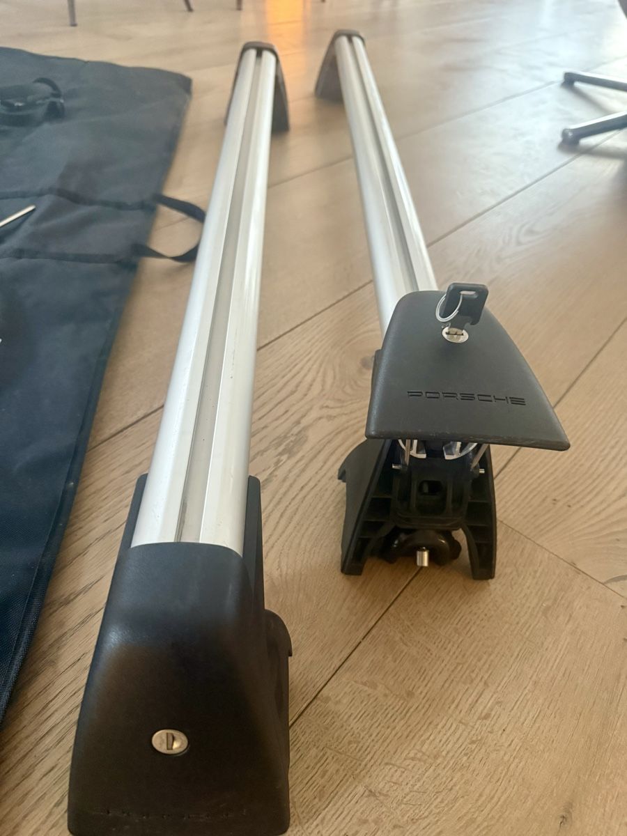 Portapacchi: Original Porsche Macan Dachträger / Grundträger – Usato da Fällanden venduto da MN0712 3