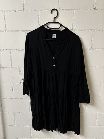 Schwarzes Kleid von Zebra, Gr. M
