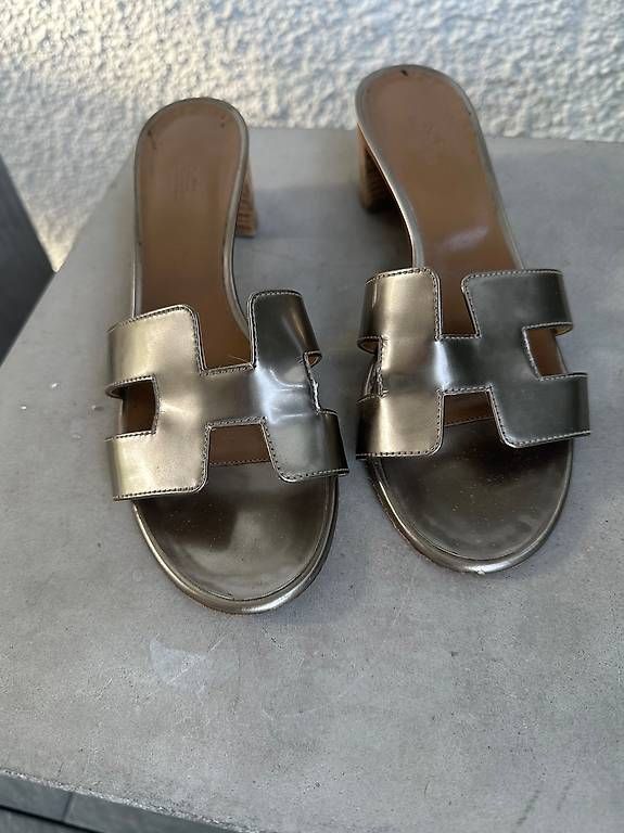 Damenschuhe: Ultimative Hermes Sandalen – Gebraucht aus Uettligen von Maxime_Ehrsam.2020 1