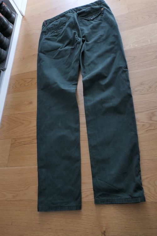 Pantaloni: Herrenhose dunkelgrün – Usato da Winterthur venduto da Qwert9 1