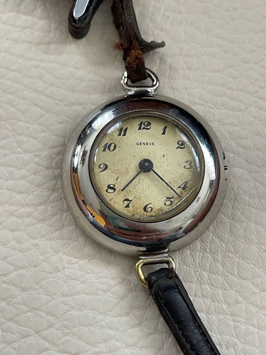 Uhren: Montre ancienne GENEVE mécanique – Gebraucht aus Posieux von Angeles82