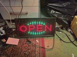 Vintage Leuchtschild "OPEN"