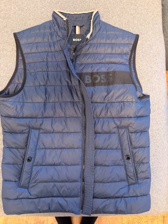 Boss Gilet Gr. 52 fast neu 3* getragen
