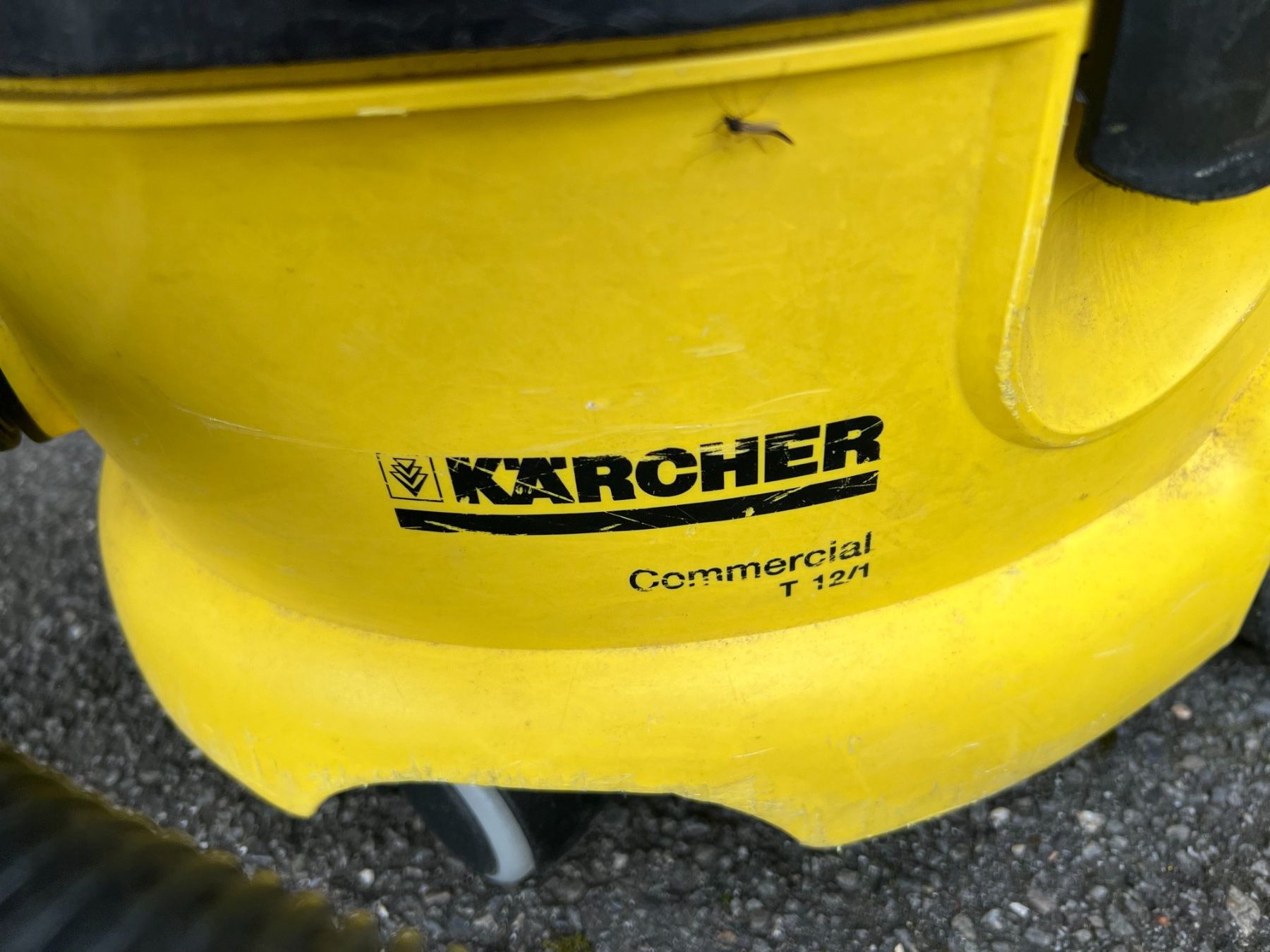 Kärcher Tutte le macchine: Kärcher Commercial T 12/1 – Usato da Bäch SZ venduto da inf_js5h 1