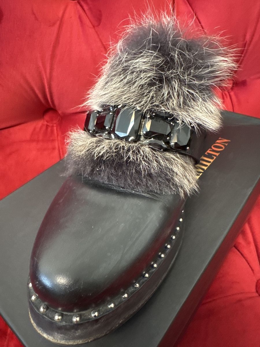 Scarpe da donna: Black Fur & Crystal Mules - Size 39 - Good Condition – Usato da Berneck venduto da E_ZLK 1